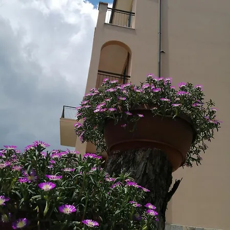 Apart Otel Mizar 3 Pietra Ligure